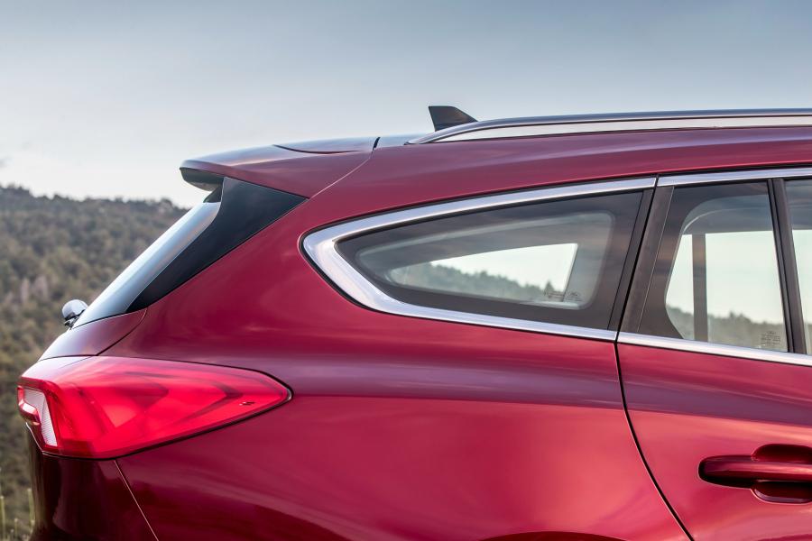 Детали экстерьера Ford Focus Vignale Turnier 2018 года  (WW) (фото 10 из 40)